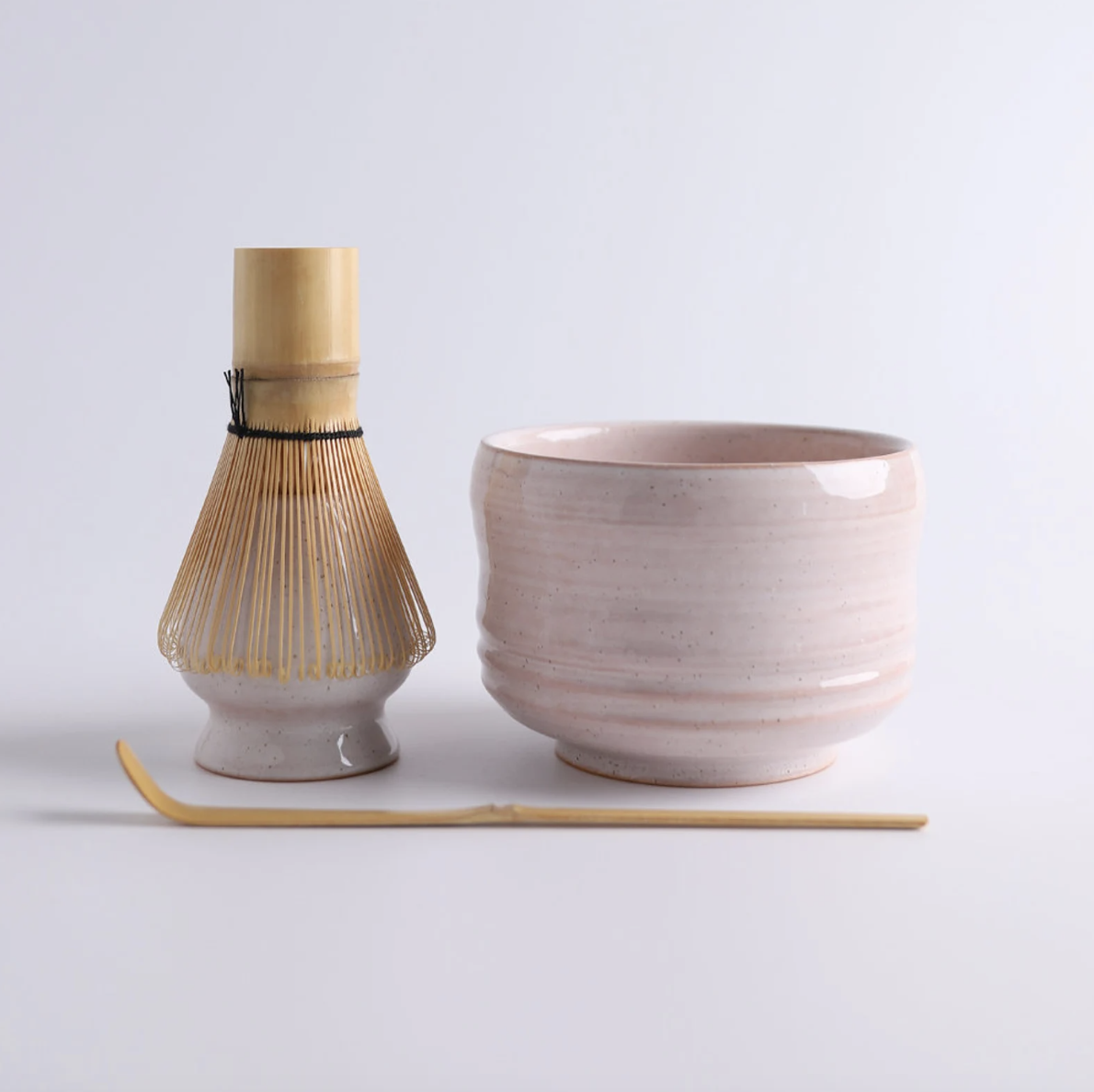 Pink glazed matcha set.